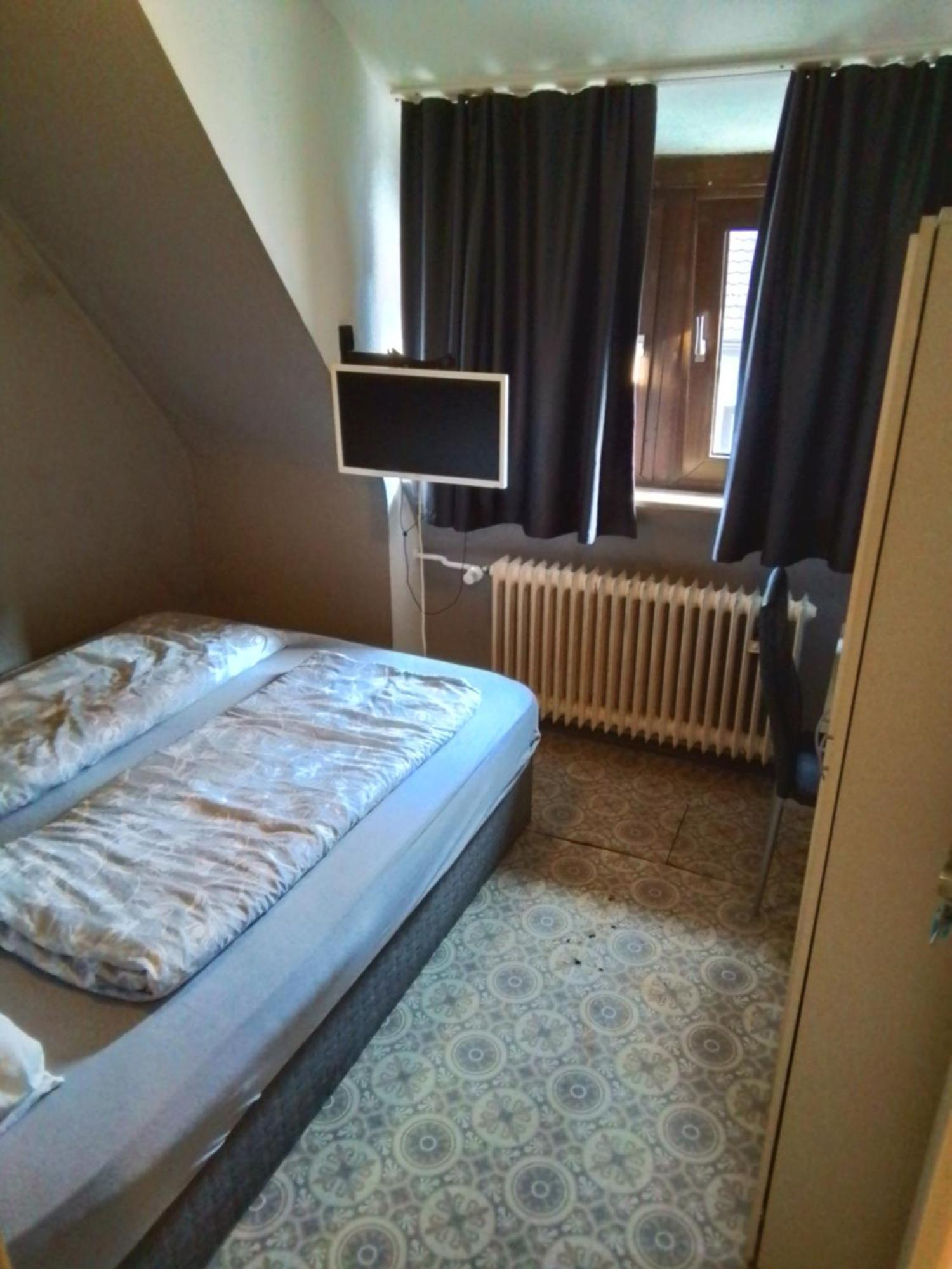 Guest house Mb *